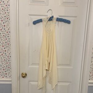 Cream  Lace vest